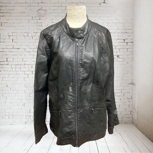 Black Faux Leather Zip Jacket with Stitch Detail XL